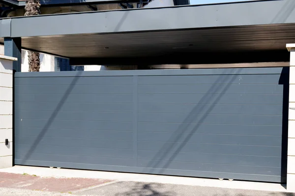 Puerta Gris Moderna Portal Aluminio Para Puerta Aire Libre Casa — Foto de Stock