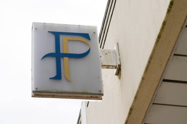 Bordeaux, Aquitaine / Fransa - 06 01 2020: Centre des finanse ediyor fransız vergi dairesi logosu