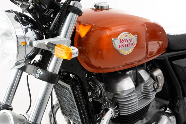 Bordeaux Aquitaine Frankrike 2020 Royal Enfield Motorcykel Bränsletank Orange Färg — Stockfoto