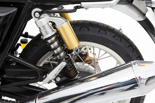 ボルドー アキテーヌ フランス 2020 ロイヤルエンフィールドインドのヴィンテージライダーの新しいオートバイのリア詳細 — ストック写真