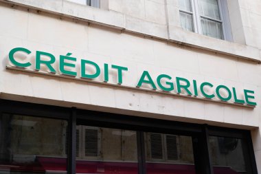 Bordeaux, Aquitaine / Fransa - 06: 20 2020: Fransa Merkez Bankası 'nın imzası ve logosu