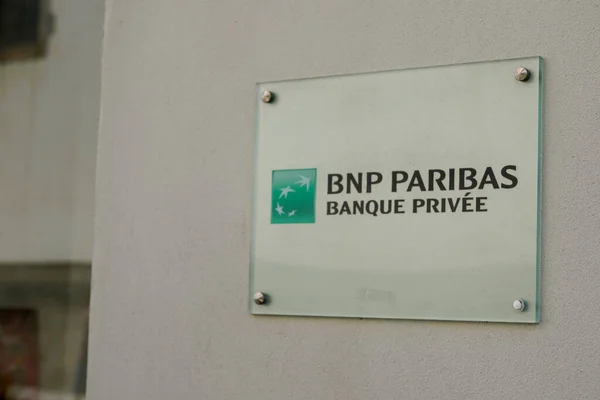 Burdeos Aquitania Francia 2020 Bnp Paribas Banque Privee Logo Office — Foto de Stock