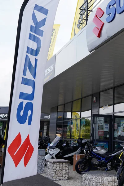 Burdeos Aquitania Francia 2020 Suzuki Concesionario Automóviles Moto Signo Logotipo — Foto de Stock