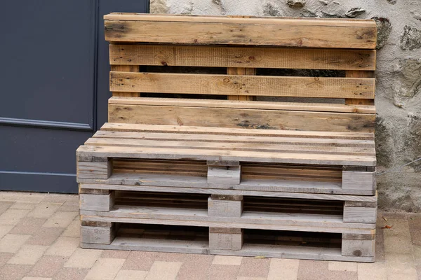 Sedia Giardino Legno Riciclato Lounge Sulla Terrazza Fare Pallet Legno — Foto Stock