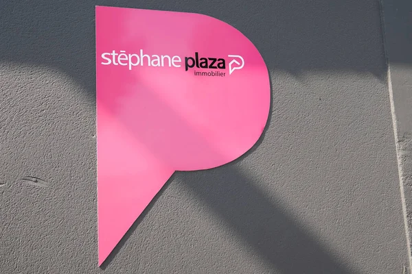 Burdeos Aquitania Francia 2020 Stephane Plaza Logo Signo Rosa Tienda — Foto de Stock
