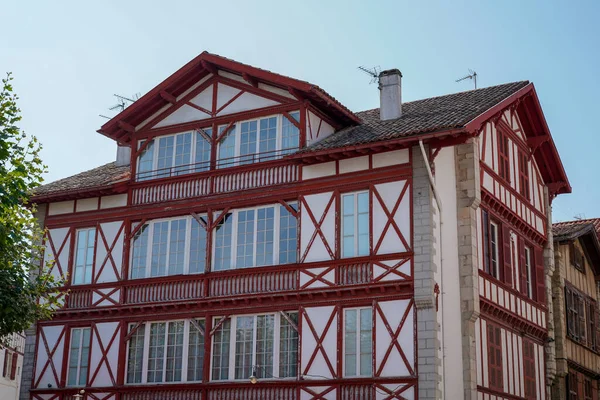 White Red House Bayonne Town Basque Region South France North — Stock Photo, Image