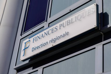 Bordeaux, Aquitaine / Fransa - 08 16 2020: Fransız Vergi Dairesi logosu ve metin imzası
