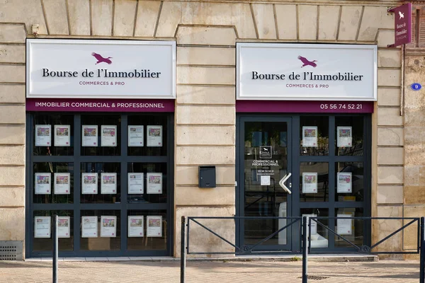 Burdeos Aquitania Francia 2020 Bourse Immobilier Sign Purple Logo Text — Foto de Stock
