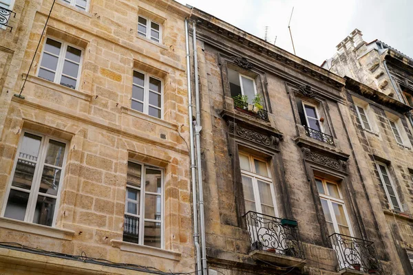 Lavado Limpio Edificio Fachadas Sucio Una Ciudad Antes Después Limpieza — Foto de Stock