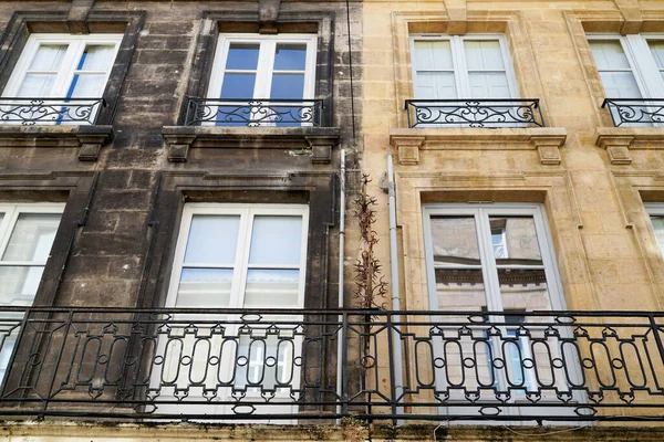 Antes Después Edificio Fachadas Limpieza Exterior Con Diferencia Entre Una — Foto de Stock