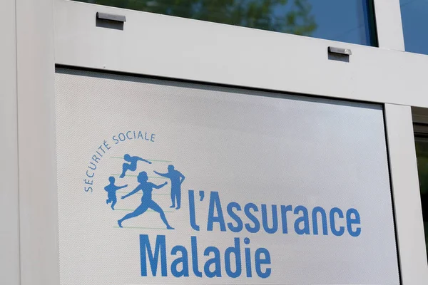 Bordeaux Aquitaine Frankrig 2020 Assurance Maladie Logo Tekst Underskrive Foran - Stock-foto