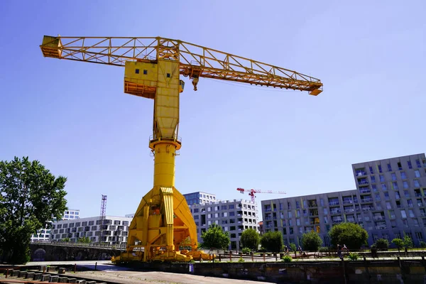 Nantes Loire Atlantique France 2020 Yellow Titan Crane Symbol Nantes — Stock Photo, Image