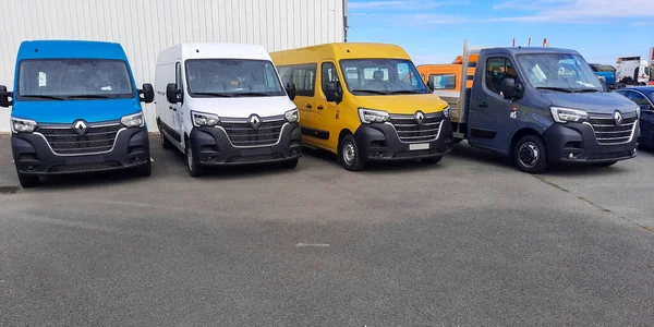 Bordeaux Aquitaine France 2020 Renault Master Van Industrial Commercial Vehicles — Stock Photo, Image