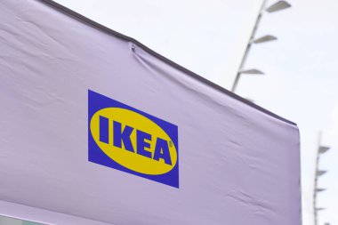 Bordeaux, Aquitaine / Fransa - 09 25 2020: IKEA logosu ve modern düşük maliyetli mobilya mağazası ve iç dekorasyon mağazasının metin imzası