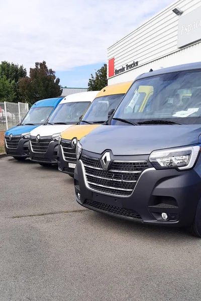 Bordeaux Aquitaine France 2020 Renault Master Van Industrial Commercial Vehicles — Stock Photo, Image