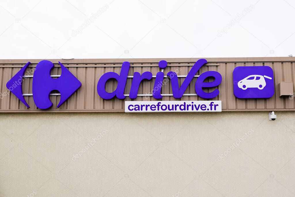 Bordeaux , Aquitaine / France - 10 01 2020 : Carrefour drive supermarket sign text and logo of french store hypermarket brand