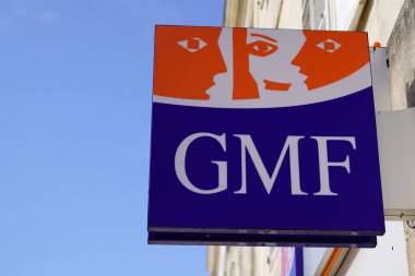 Bordeaux, Aquitaine / France - 10 10 10 2020: Fransız ortak sigorta şirketinin kamu görevlileri için GMF amblemi