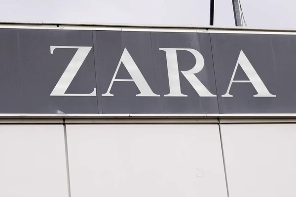 Burdeos Aquitania Francia 2020 Logotipo Zara Signo Texto Tienda Moda — Foto de Stock