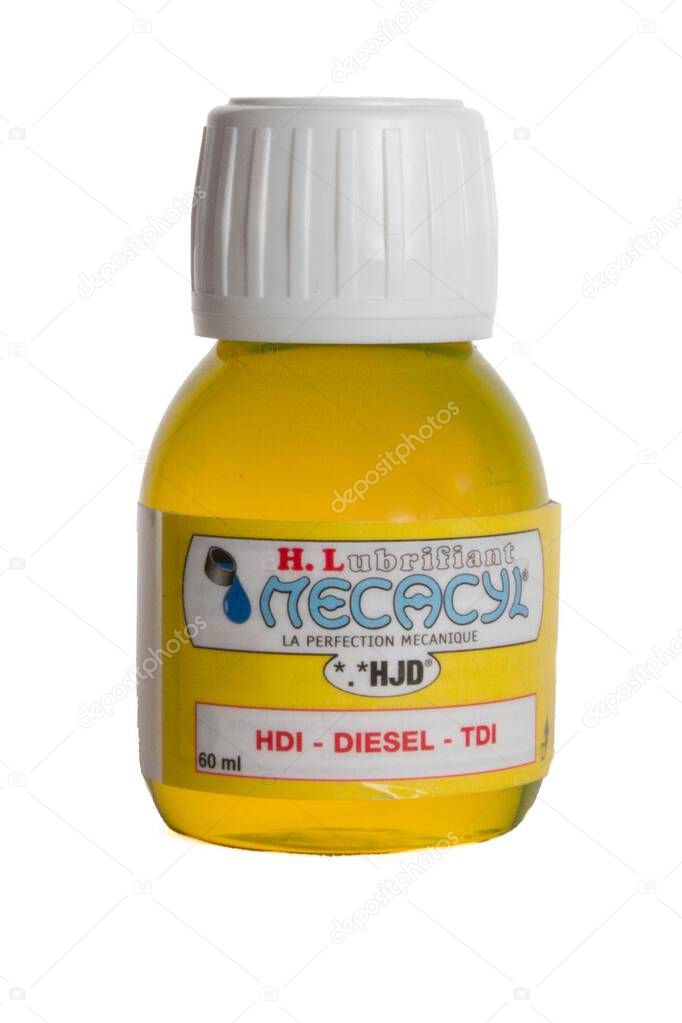 Bordeaux , france - 09 18 2025 : mecacyl hjd hdi diesel tdi lubrifiants automotive France lubricants company logo brand and text sign on bottle yellow engine additive