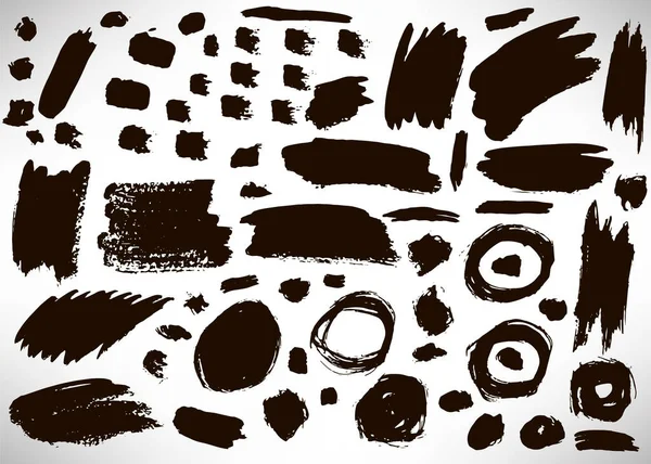 Ensemble Éléments Grunge Dessinés Main Noirs Formes Géométriques Points Anneaux — Image vectorielle