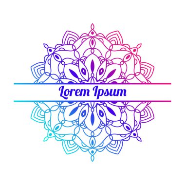 Ortasında boş alan olan renkli bir çiçek kartı var. Dekoratif mandala ile davetiye şablonu. Lotus çiçeği kartı, poster, broşür. Vektör illüstrasyonu.