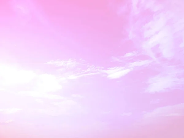 Paisagem Céu Rosa Claro Bonito Nuvens Fofas Brancas Para Livre — Fotografia de Stock