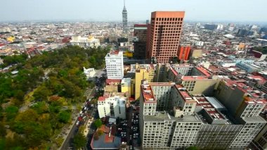 Skyline Mexico City, modern ticari binalar ve gökdelenler, iş bölgesine, sermaye city Meksika yukarıdan havadan görünümü