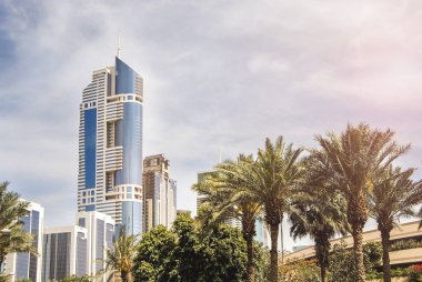 Dubai manzarası, Birleşik Arap Emirlikleri. Dubai günbatımı zamanı adlı