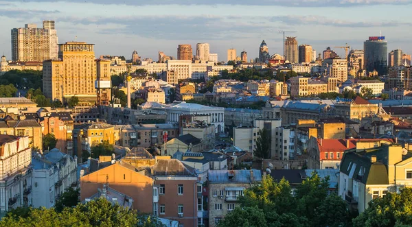 Панорама Київського центру міста, міський пейзаж бізнес, Київ, Україна. — стокове фото