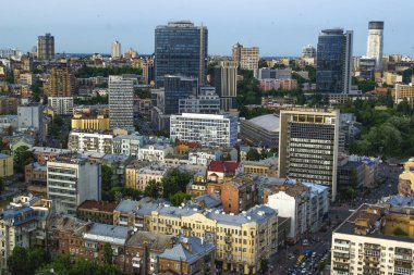 Kiev şehir merkezi, Kiev, Ukrayna iş cityscape Panoraması. Eski ve modern mimarinin sermaye şehir Ukrayna, Kiev şehir merkezinin güzel manzara