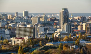 Kiev şehir merkezi, Kiev, Ukrayna iş cityscape Panoraması. Eski ve modern mimarinin sermaye şehir Ukrayna, Kiev şehir merkezinin güzel manzara