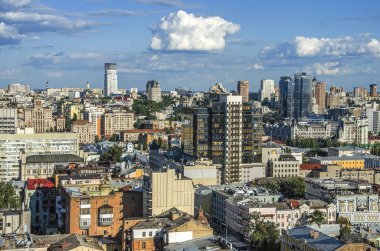 Kiev şehir merkezi, Kiev, Ukrayna iş cityscape Panoraması. Eski ve modern mimarinin sermaye şehir Ukrayna, Kiev şehir merkezinin güzel manzara