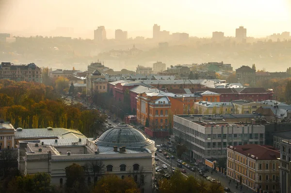 Oranžové Slunce Mraky Nad Panoráma Města Kyjev Ukrajina Evropa — Stock fotografie