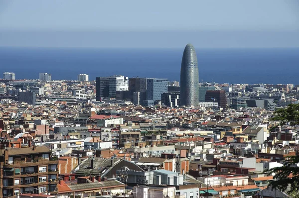 Ayrıntılar, manzarası ve Sagrada familia alacakaranlıkta zaman, İspanya Barcelona şehrinin hava Panorama görünüm