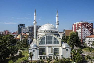 Ebu Bekr Camii, ya da Ulu Cami (Xhamia e Madhe). Shkoder, Arnavutluk şehrin merkezinde