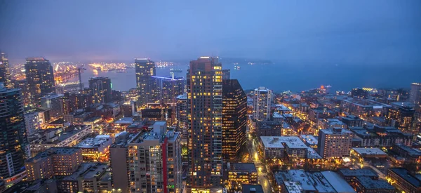 Vista Panorámica Seattle Anochecer Centro Seattle Paisaje Urbano Por Noche — Foto de Stock