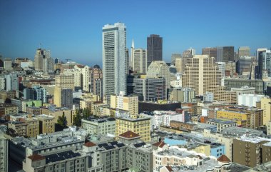 San Francisco şehir merkezindeki güzel iş merkezi manzarası gün batımında