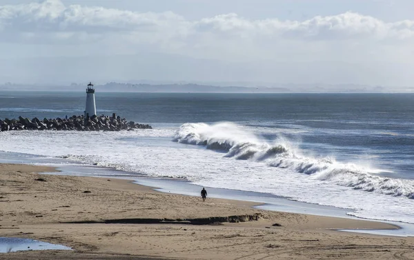 Santa Cruz Wellenbrecher Leuchtturm in Santa Cruz, Kalifornien — Stockfoto