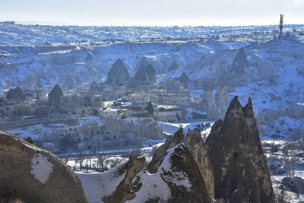 Vista Lejana Las Montañas Capadocia Turquía Capadocia Con Nieve Tiempo —  Fotos de Stock