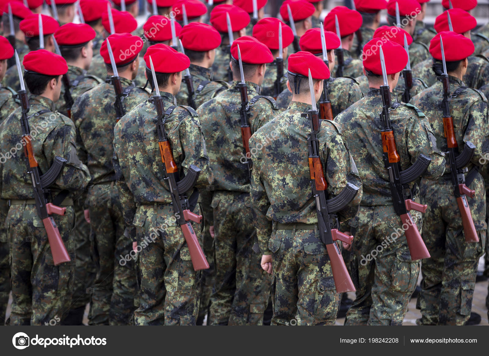 Red caps army sale