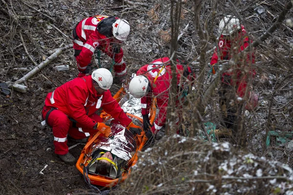 Sofia Bulgaria December 2017 Paramedics Mountain Rescue Service Provide First — Stock Photo, Image