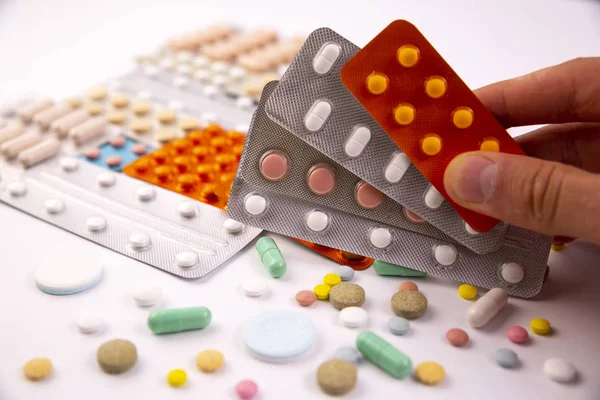 Industria farmacéutica medicamentos píldoras vitaminas — Foto de Stock