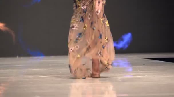 Female Model Walks Runway Beautiful Colorful Summer Dress Fashion Show — Stock Video