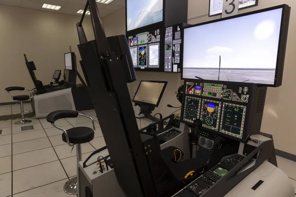 Fighter aircraft simulator training room — Stock Photo, Image