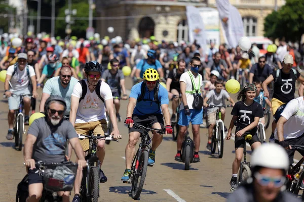 Sofia Bulgaria June 2020 Hundreds Cyclists Participate Bike Ride Sunday — Stock Photo, Image