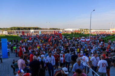Kaliningrad, Rusya Federasyonu - 28 Haziran 2018: Kalabalık hayran olacak maç için FIFA Dünya Kupası 2018 sırasında