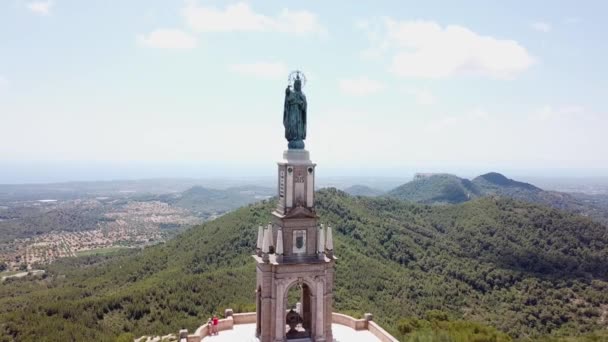 Antenna Szobor Krisztus Hegy Saint Salvador Mallorca Spanyolország — Stock videók