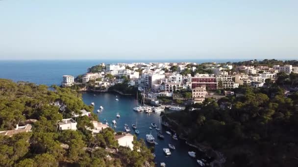 Antenne Die Bucht Von Cala Figuera Auf Mallorca Spanien — Stockvideo