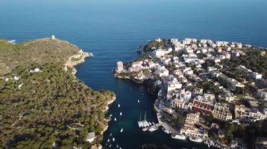 Anteni: Bay, Cala Figuera Mallorca, İspanya