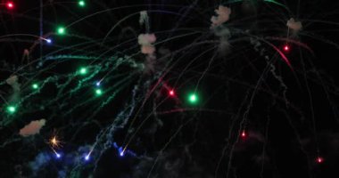 Fireworks gece gökyüzü arka planı göster